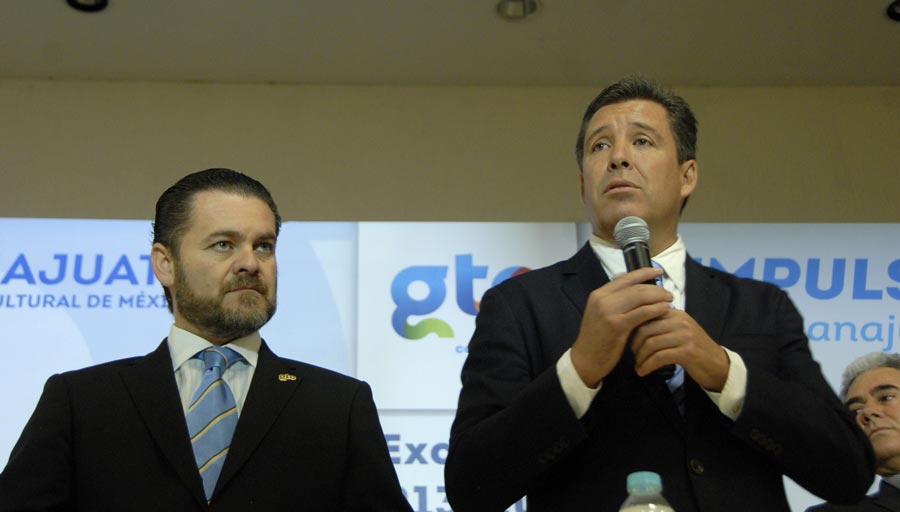 Miguel Márquez Márquez - Gobernador del Estado de Guanajuato  y Fernando Olivera Rocha, Srio. Turismo Gto.